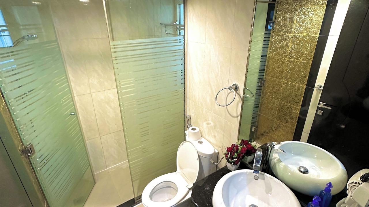 Photo of Bathroom in Al Barsha 1