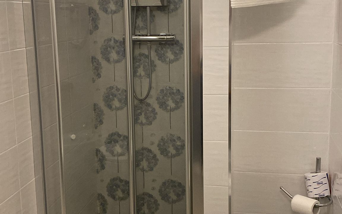 Photo of Bathroom in Scalea