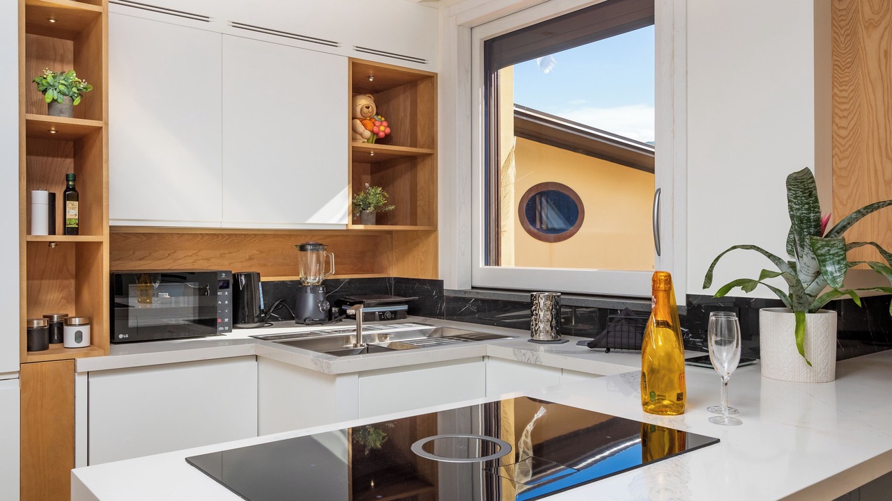 Photo of Kitchen in Meta