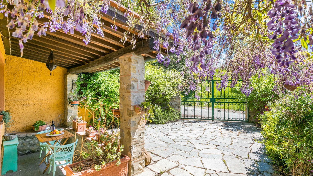 Photo of Patio Balcony in Casciano di Murlo