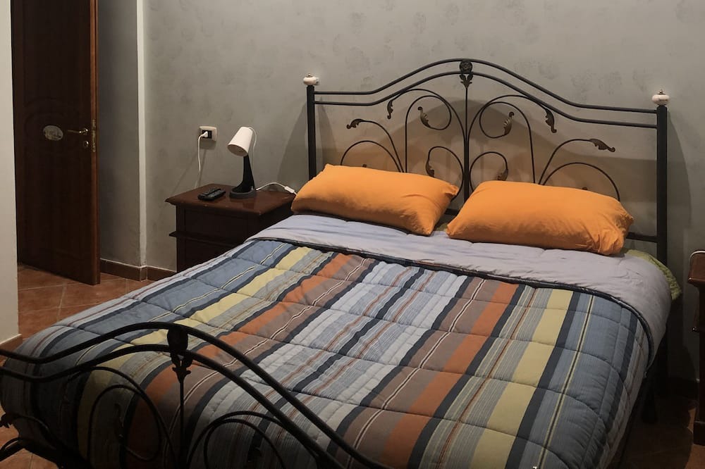 Photo of Bedroom in Portici