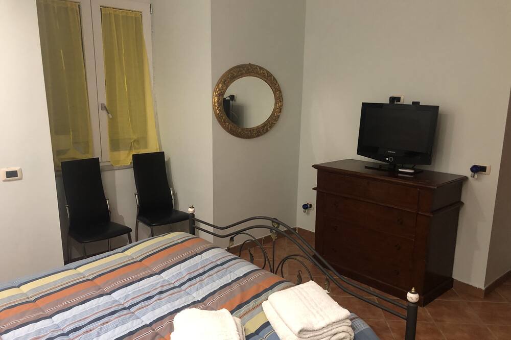 Photo of Bedroom in Portici