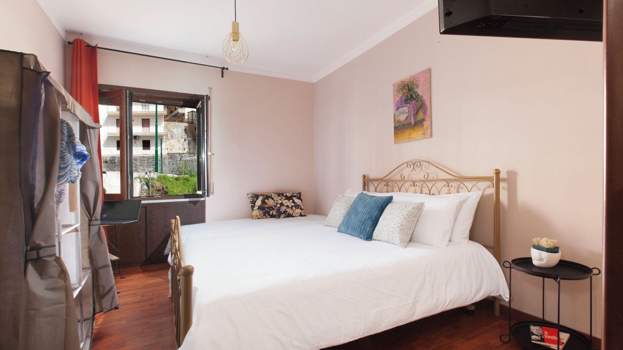 Photo of Bedroom in Torre del Greco