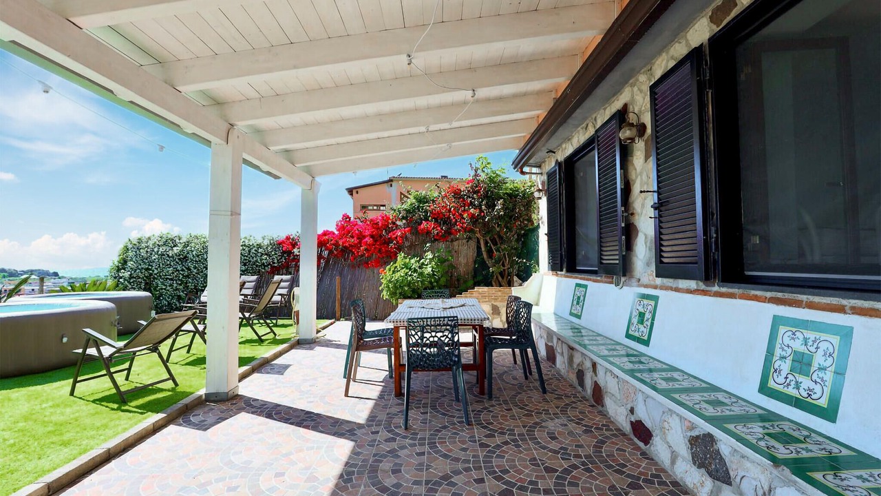 Photo of Outdoor in Bacoli