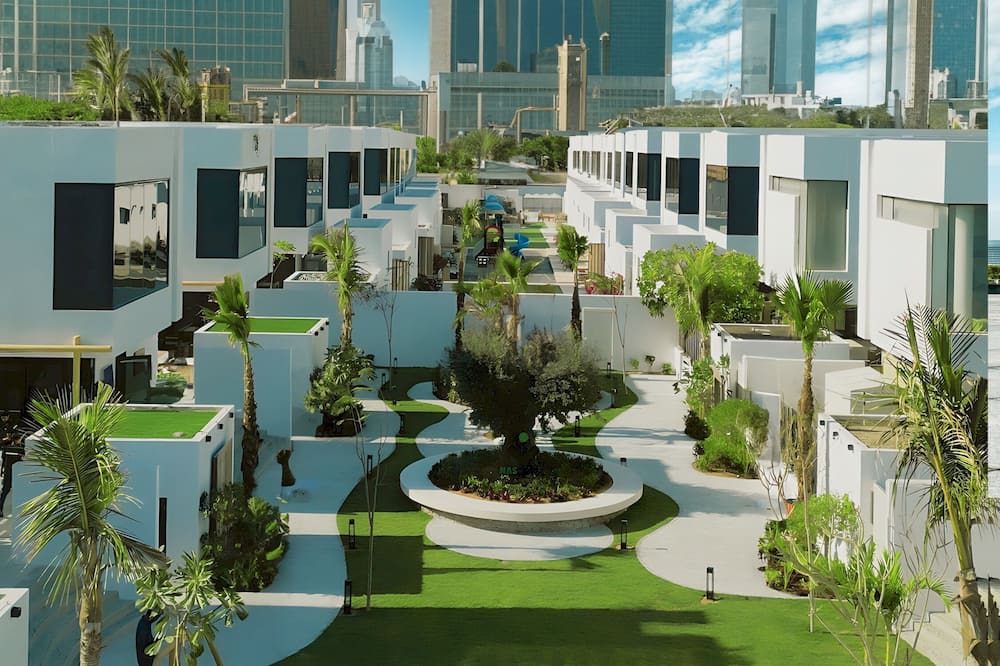 Photo of Outdoor in Al Barsha 1
