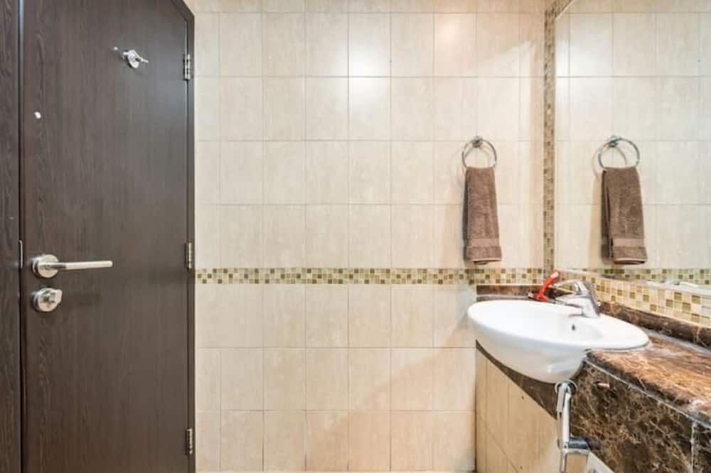 Photo of Bathroom in Al Mamzar