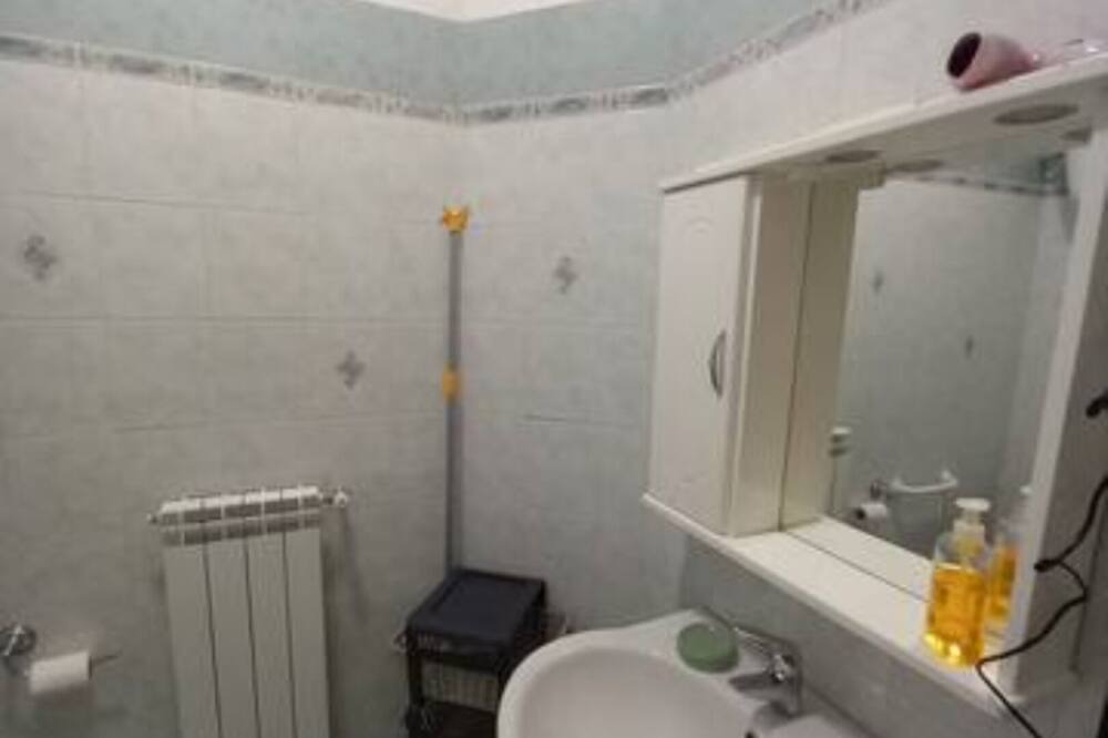 Photo of Bathroom in Mount Vesuvius - Pompei