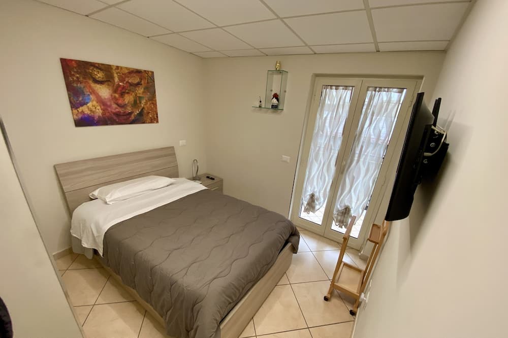 Photo of Bedroom in Frattaminore