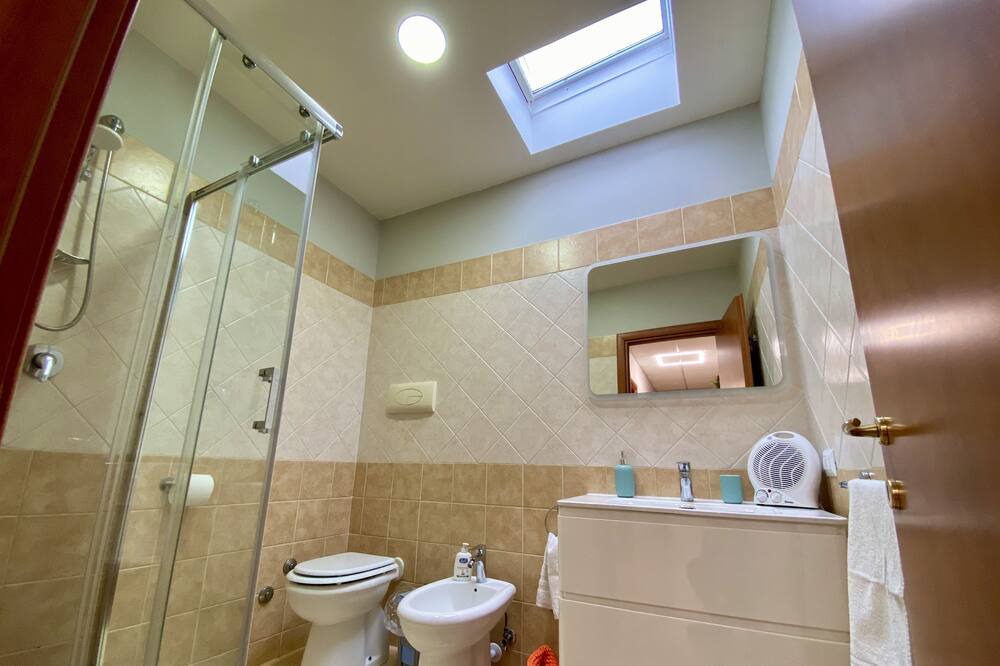 Photo of Bathroom in Frattaminore