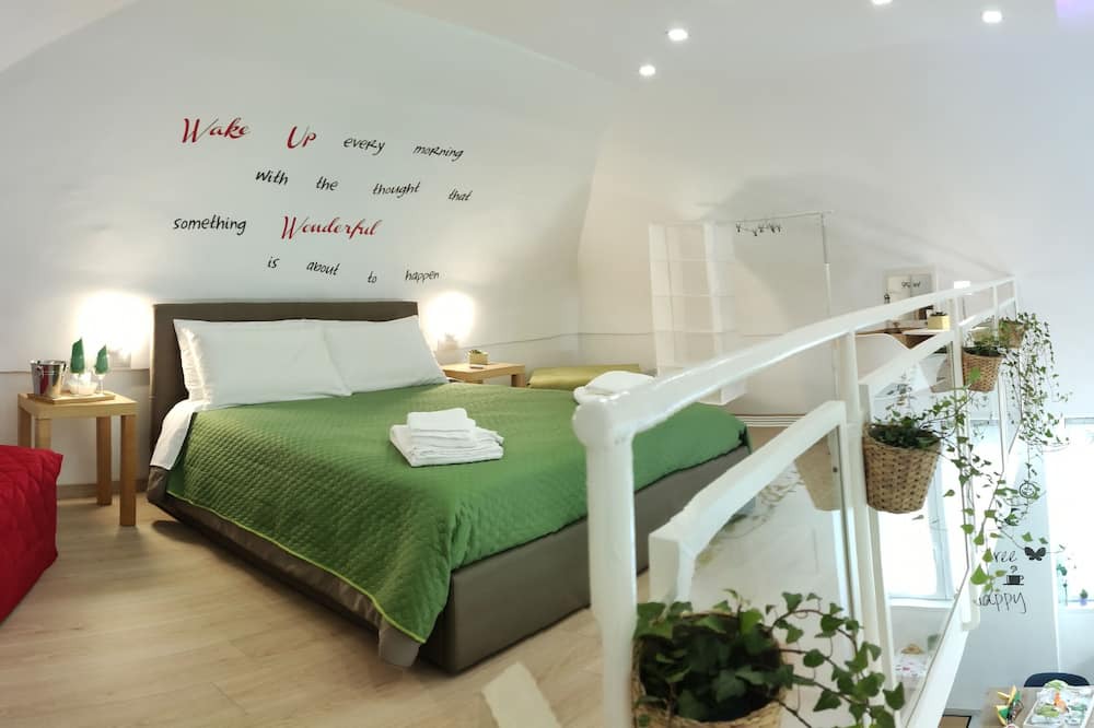 Photo of Bedroom in Pompei