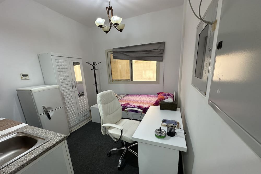 Photo of Bedroom in Al Sabkha