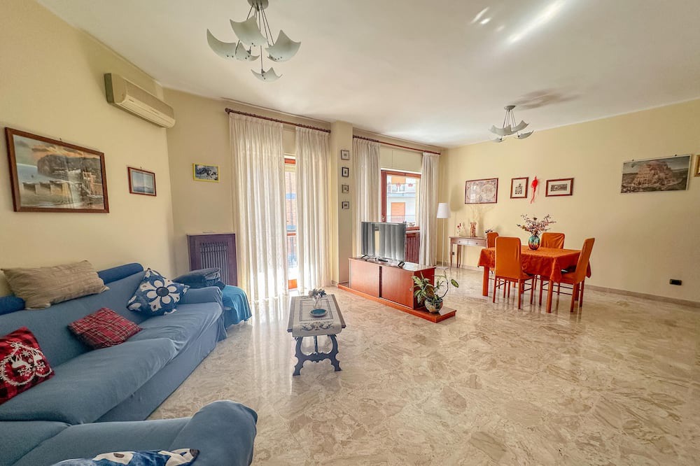 Photo of Livingroom in Rione Alto
