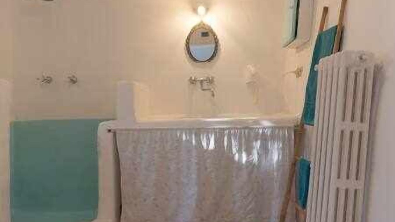 Photo of Bathroom in Old Town Cisternino