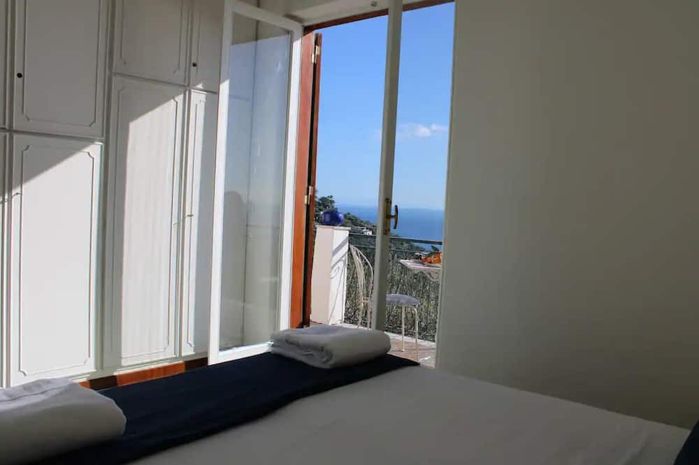 Photo of Bedroom in Sirenuse