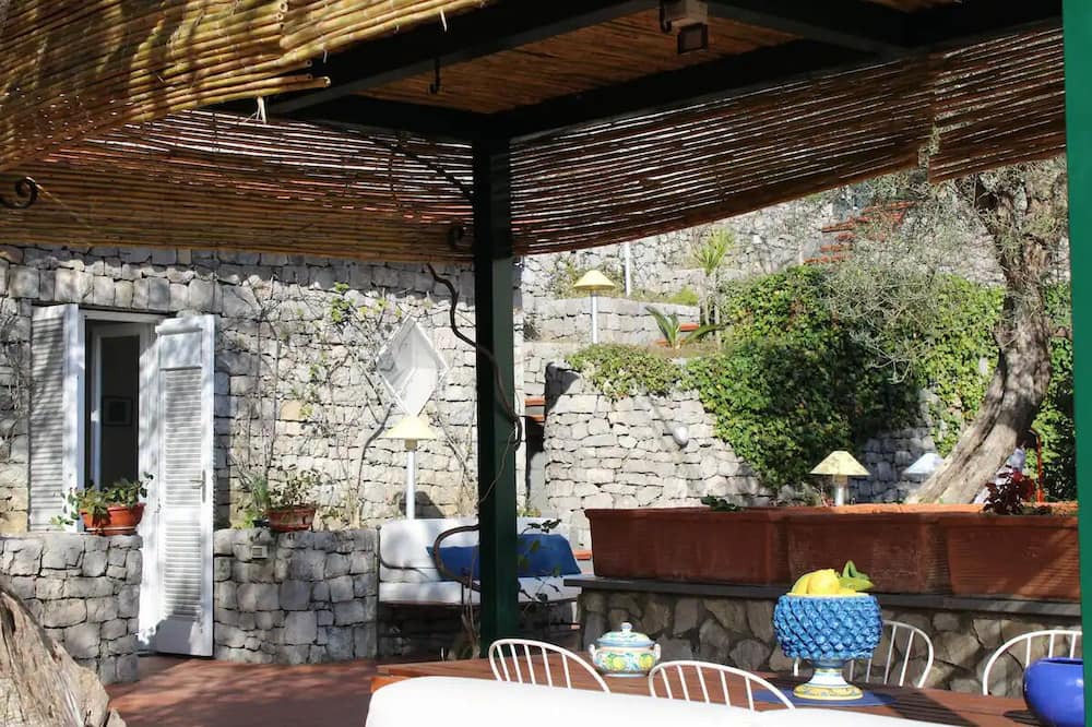 Photo of Outdoor in Sirenuse