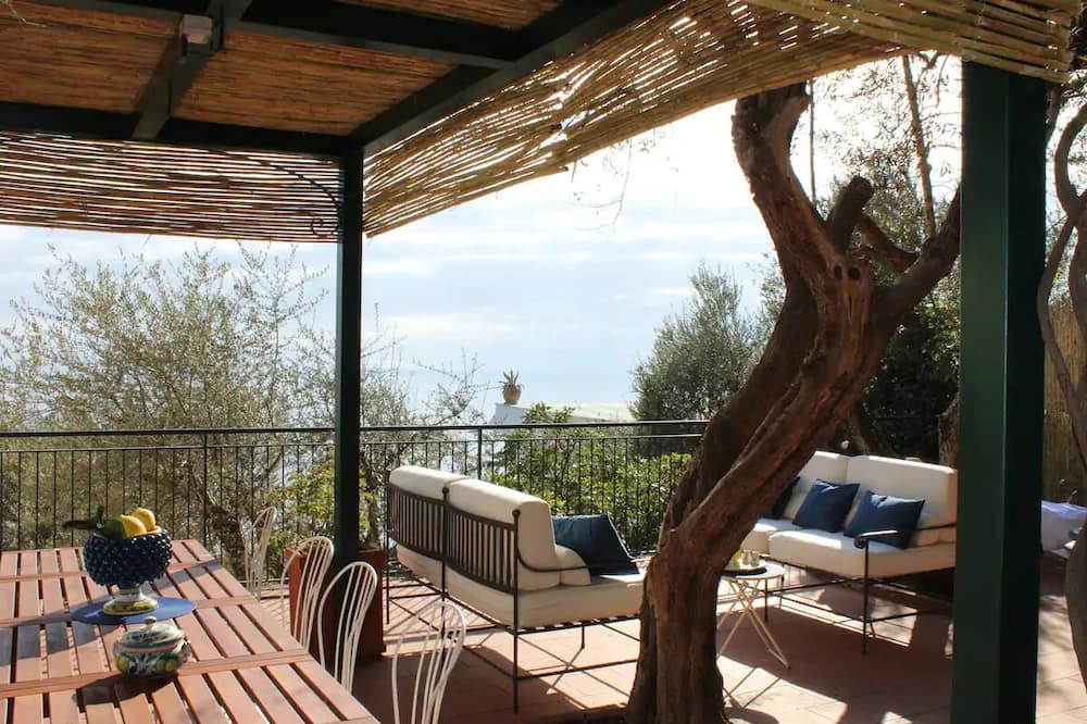 Photo of Outdoor in Sirenuse