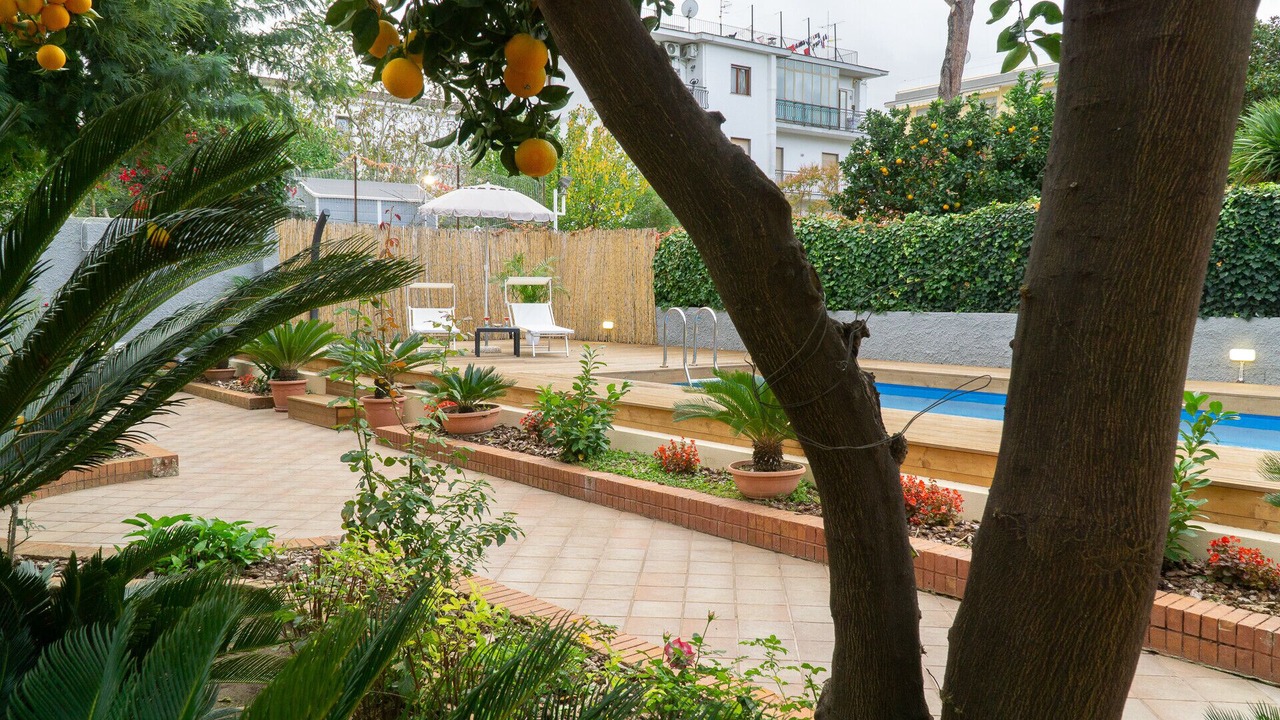 Photo of Outdoor in Meta