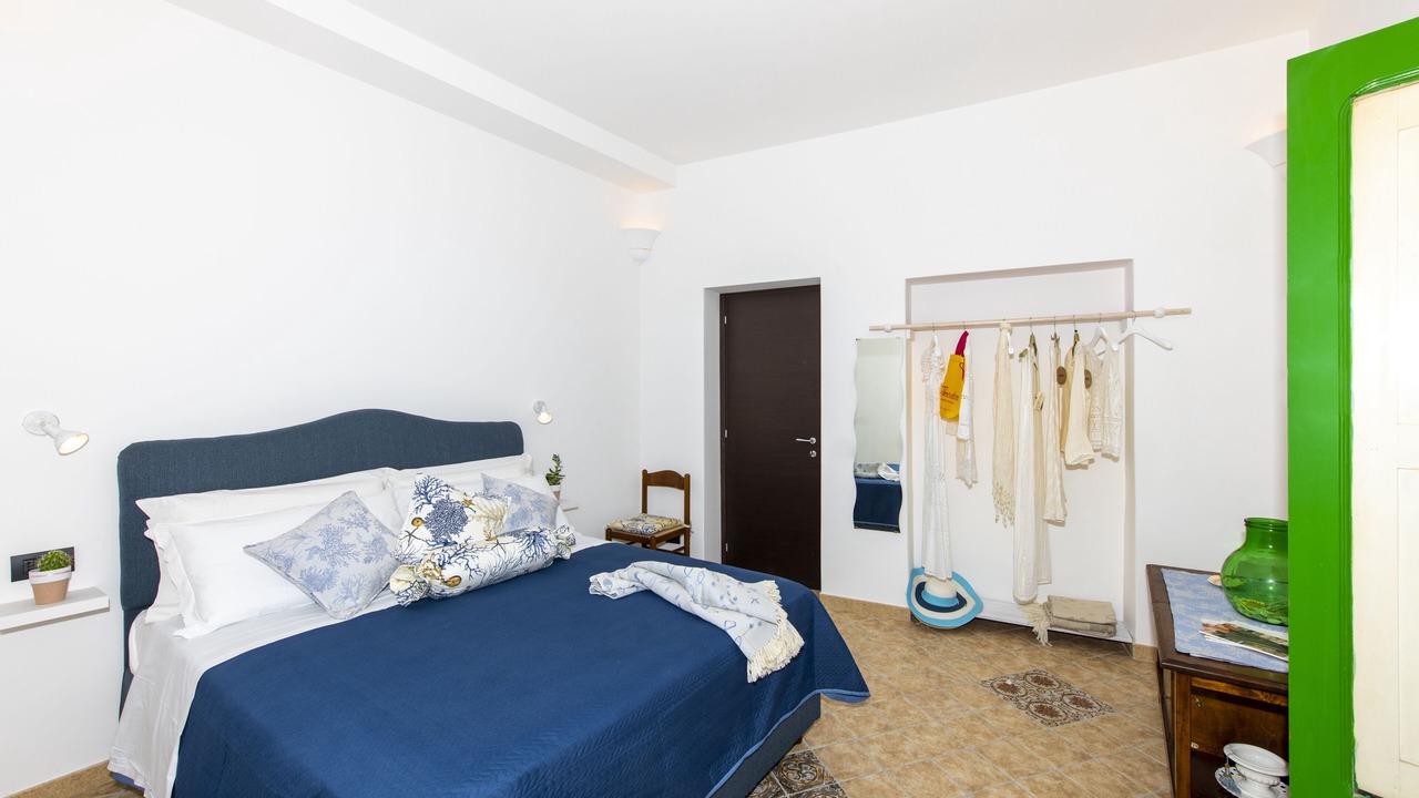 Photo of Bedroom in Montepertuso