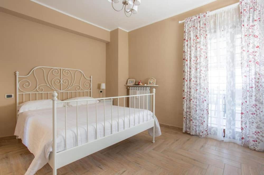Photo of Bedroom in Caiazzo