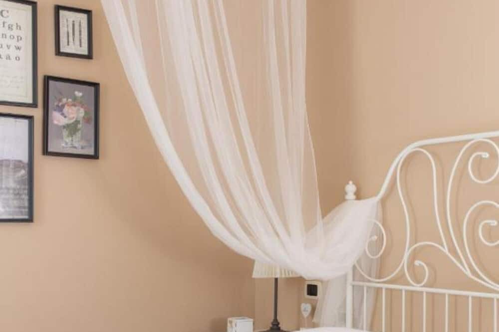 Photo of Bedroom in Caiazzo