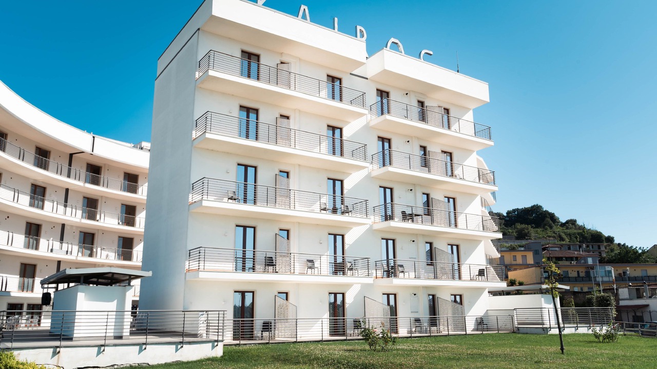 Photo of Outdoor in Quarto