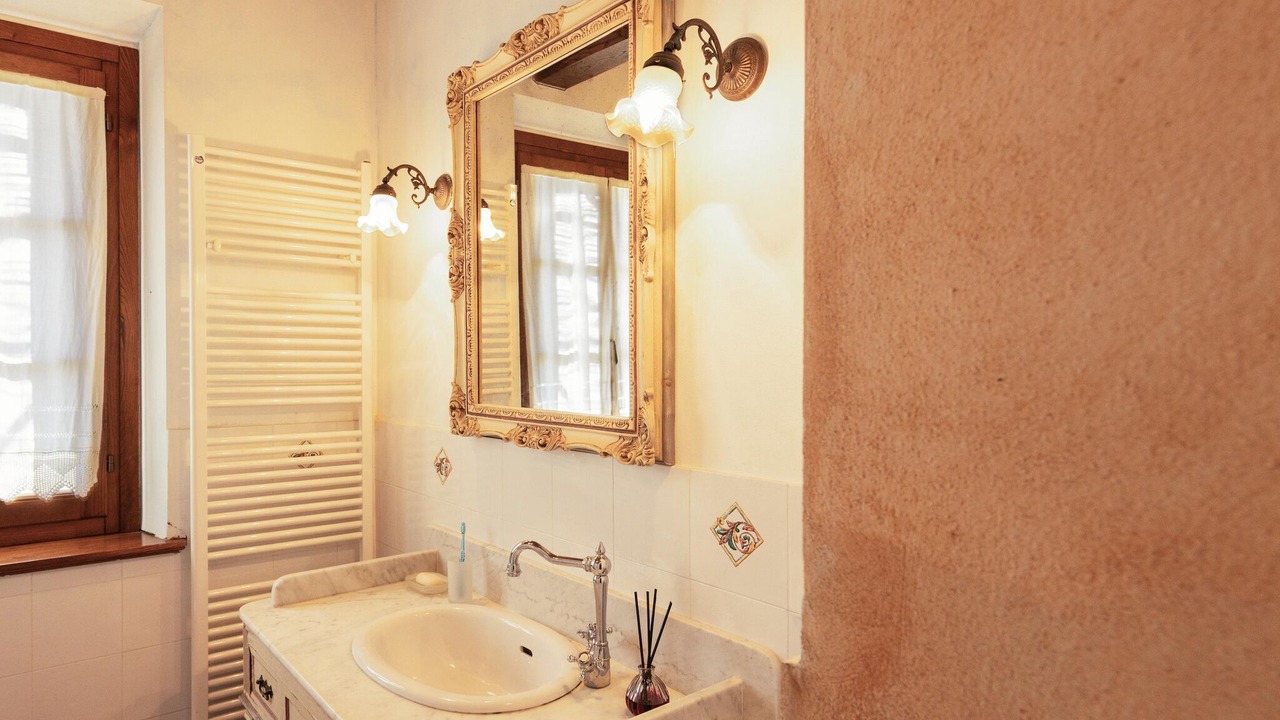 Photo of Bathroom in Camucia