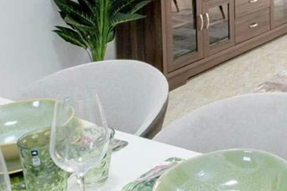 Photo of Livingroom in Naif