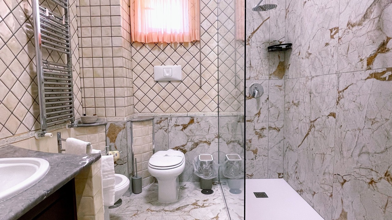 Photo of Bathroom in Fuorigrotta