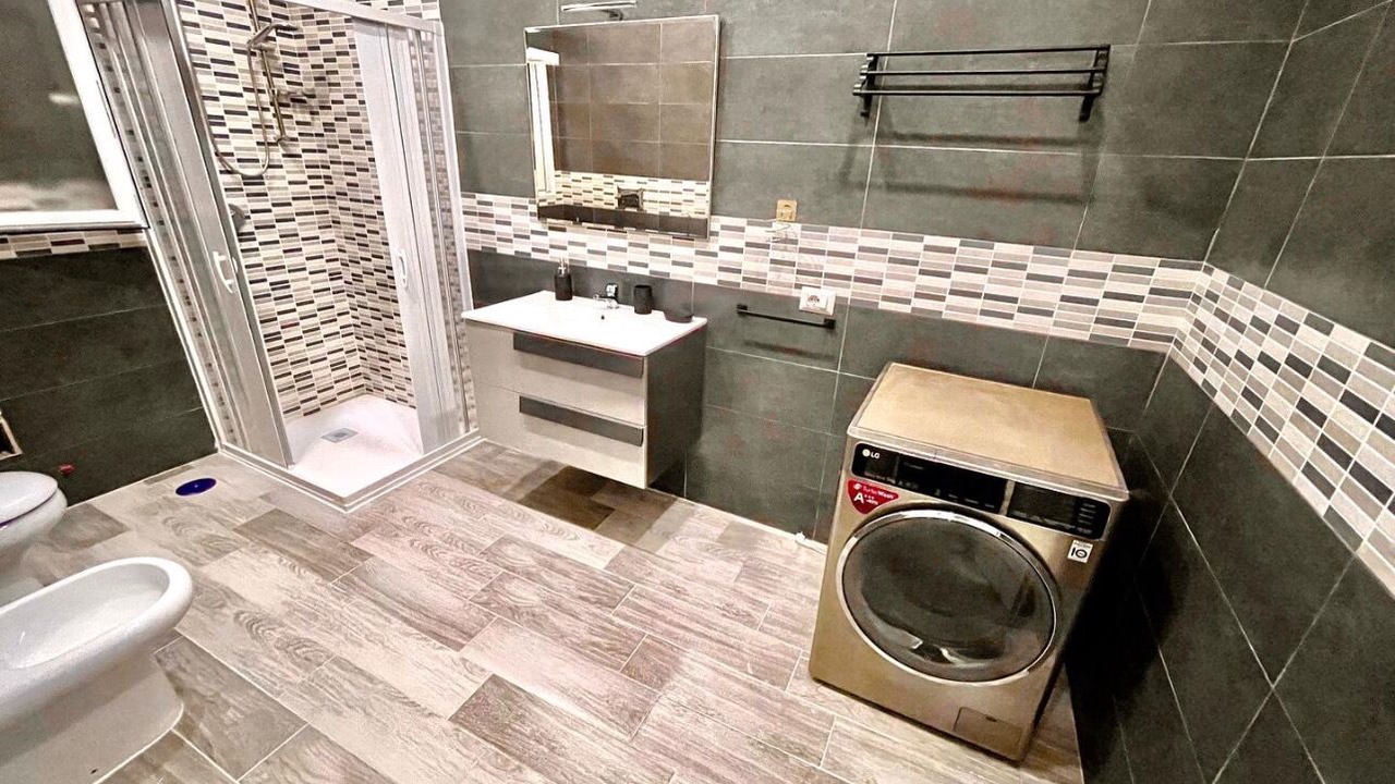 Photo of Bathroom in Secondigliano