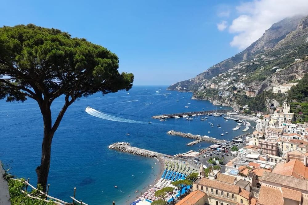 Photo of Others in Amalfi