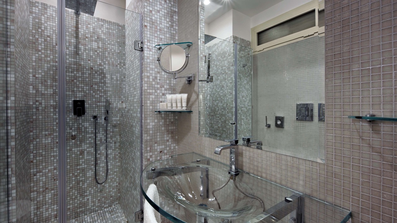 Photo of Bathroom in Mergellina