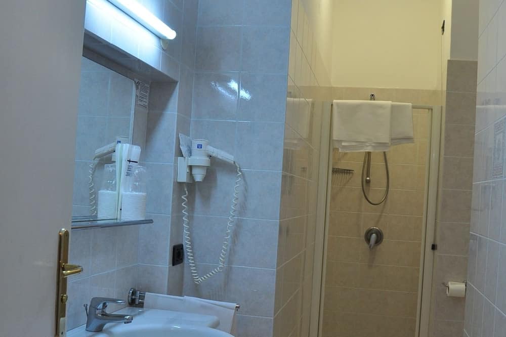 Photo of Bathroom in Priora