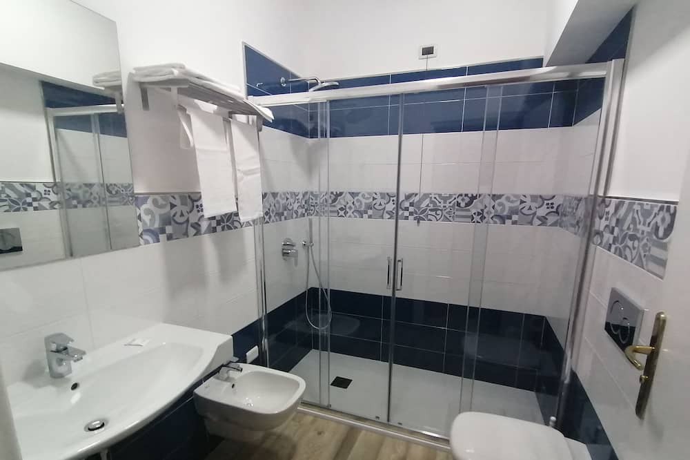 Photo of Bathroom in Priora