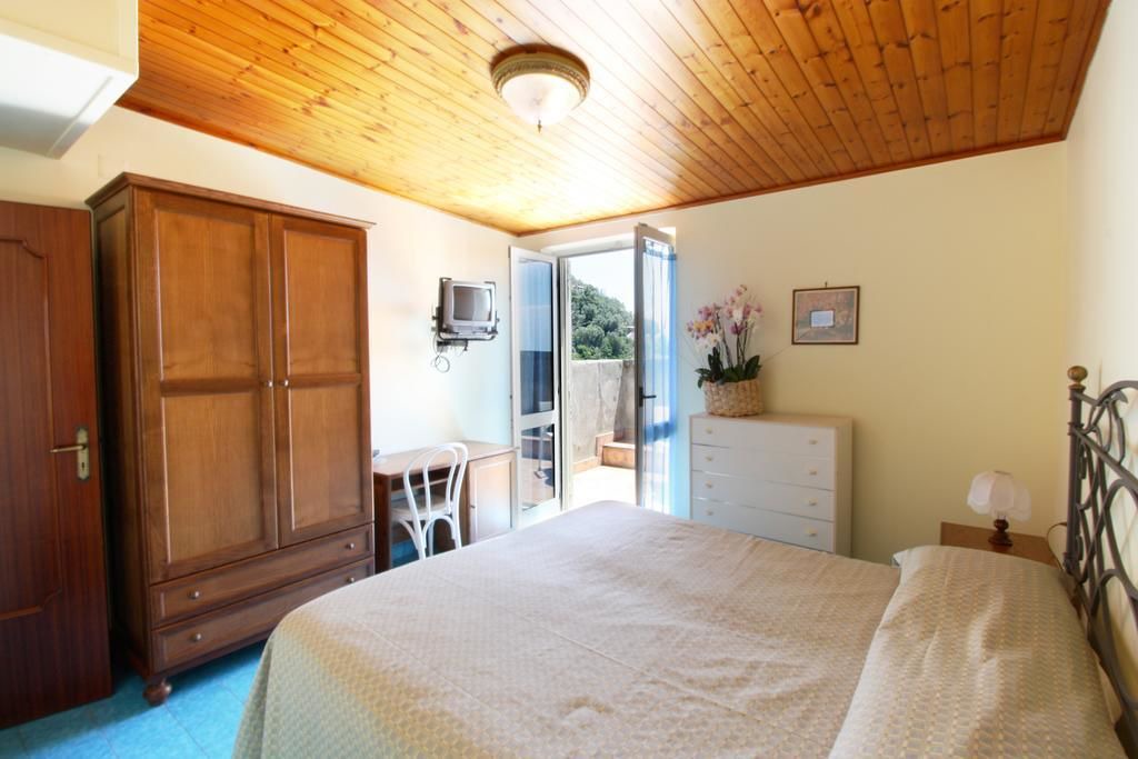 Photo of Bedroom in Marina del Cantone