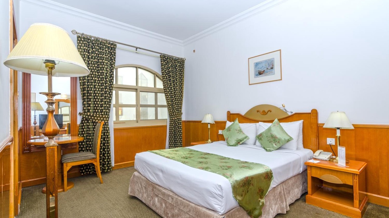 Photo of Bedroom in Al Muraqqabat