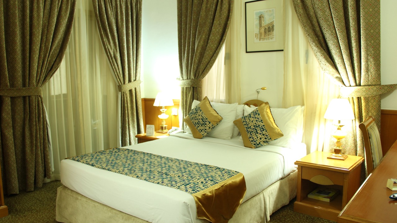 Photo of Bedroom in Al Muraqqabat