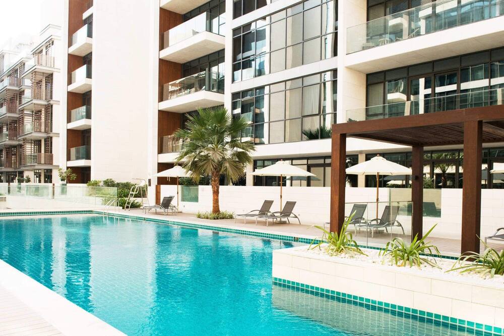 Photo of Outdoor in Jumeira 3