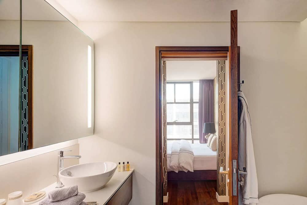 Photo of Bathroom in Jumeira 3