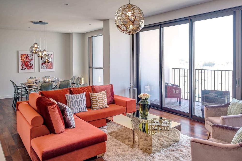 Photo of Livingroom in Jumeira 3