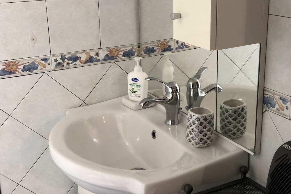Photo of Bathroom in Civitanova del Sannio