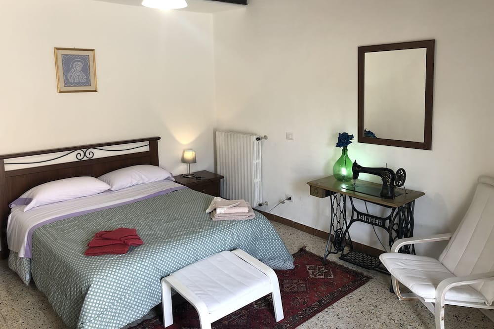 Photo of Bedroom in Civitanova del Sannio