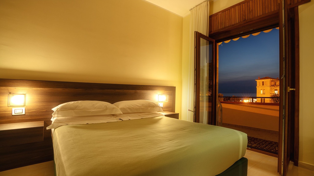 Photo of Bedroom in Scalea