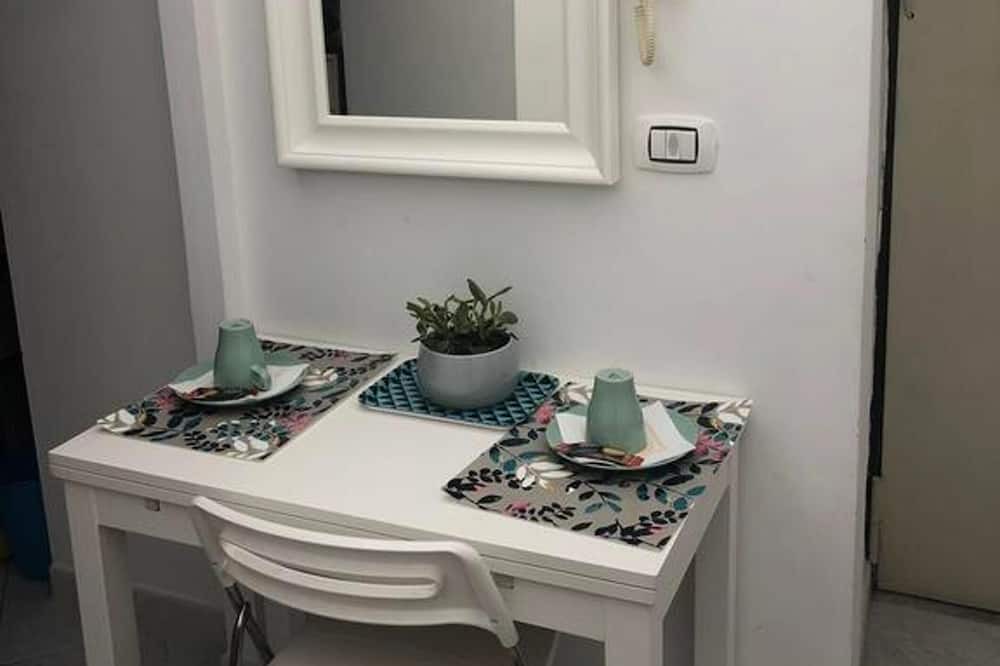 Photo of Livingroom in Secondigliano
