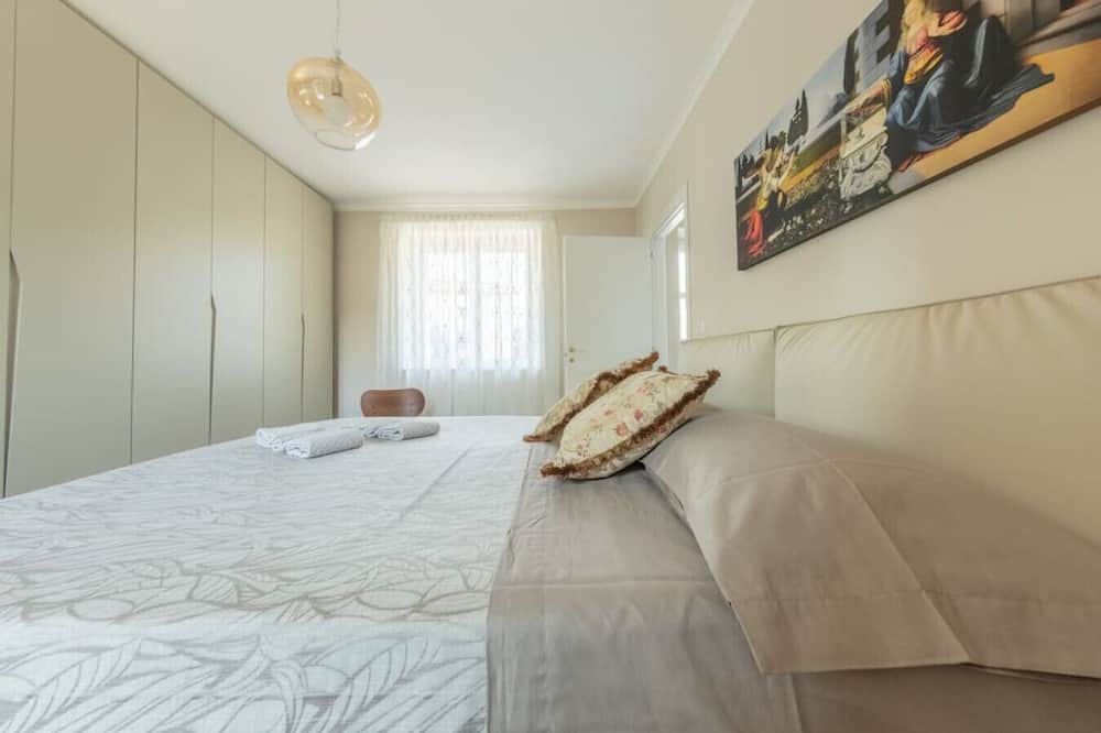 Photo of Bedroom in Mirabella Eclano