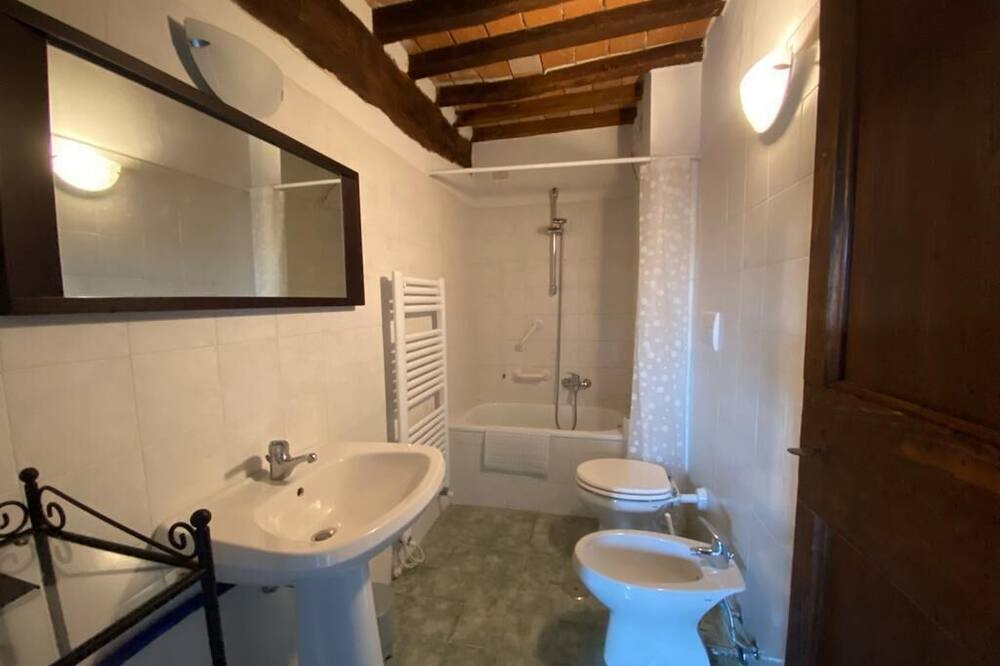 Photo of Bathroom in Umbertide