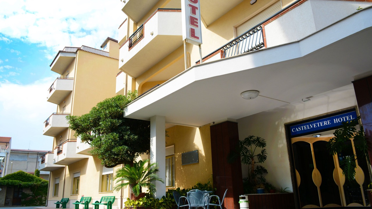 Photo of Outdoor in Caulonia