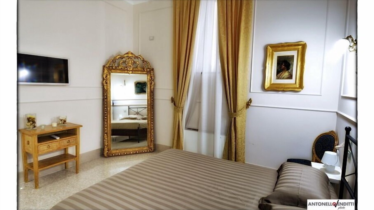 Photo of Bedroom in Cava de' Tirreni