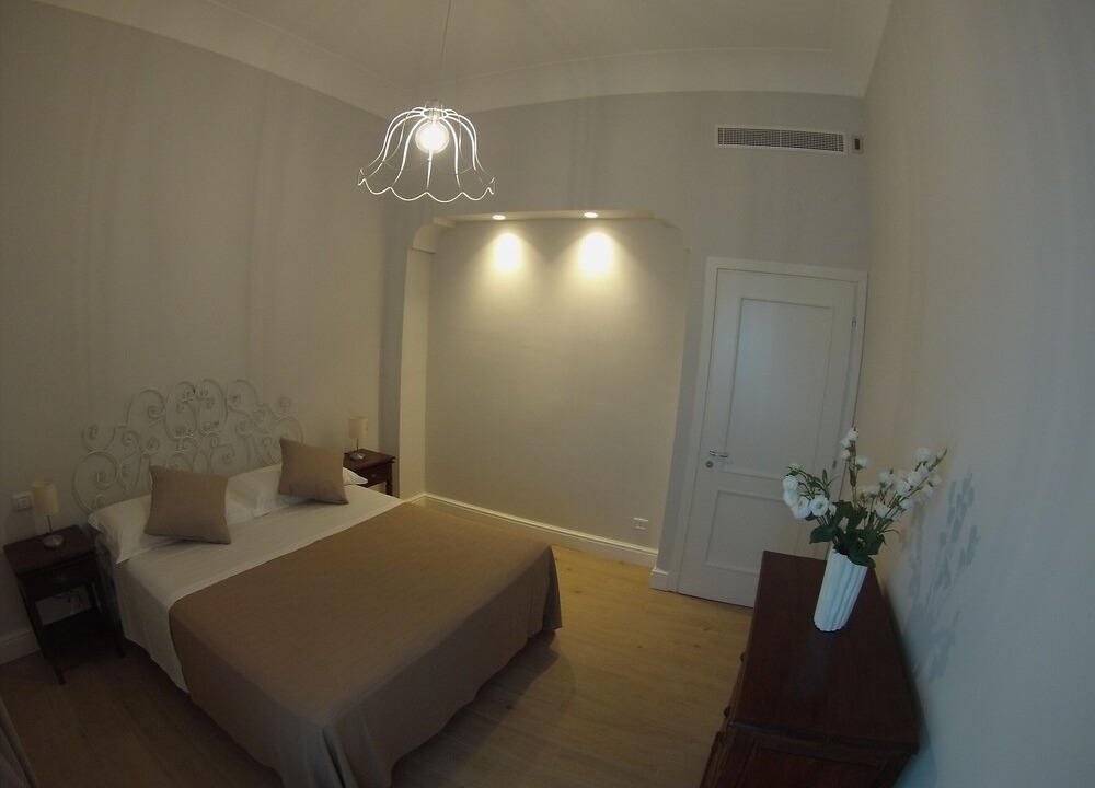 Photo of Bedroom in Sant'Agata sui Due Golfi