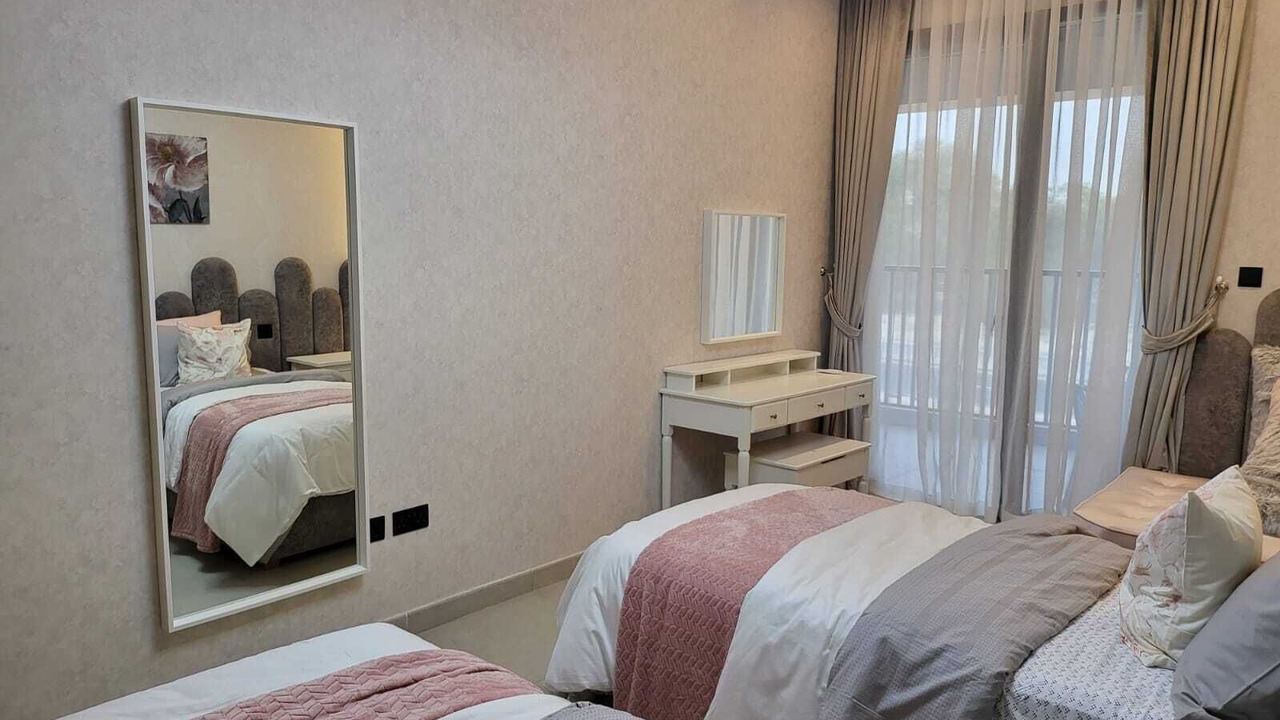 Photo of Bedroom in Mirdif