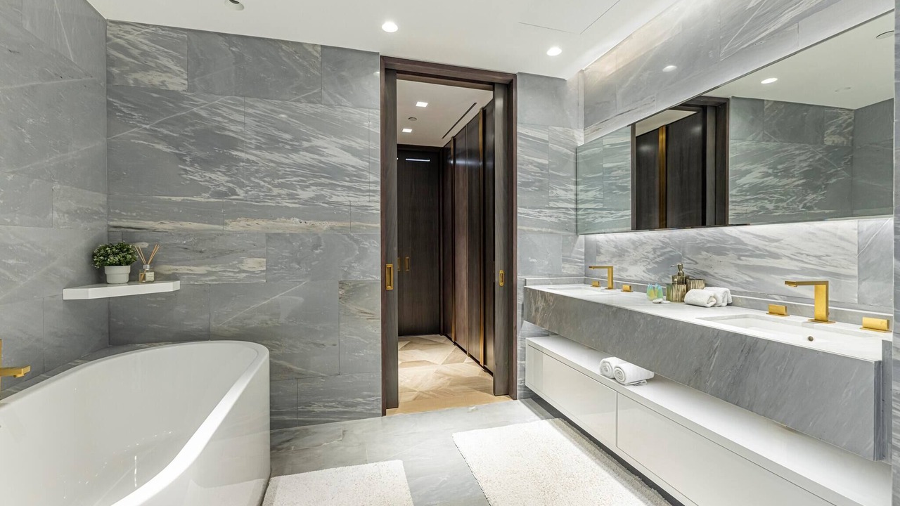 Photo of Bathroom in Palm Jumeirah